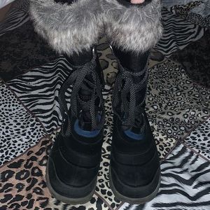 (LIKE NEW) Waterproof Baretraps Winter Boots